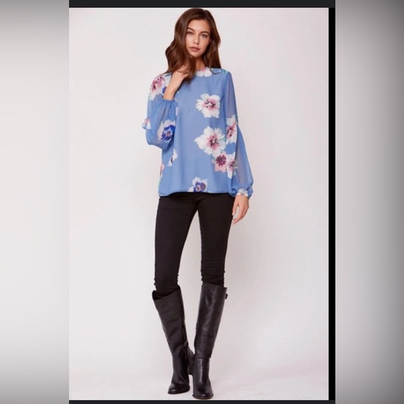 YUMI KIM- NWT retail $118
Executive Floral Print Top In Forget Me Not Blue sm - Picture 1 of 5